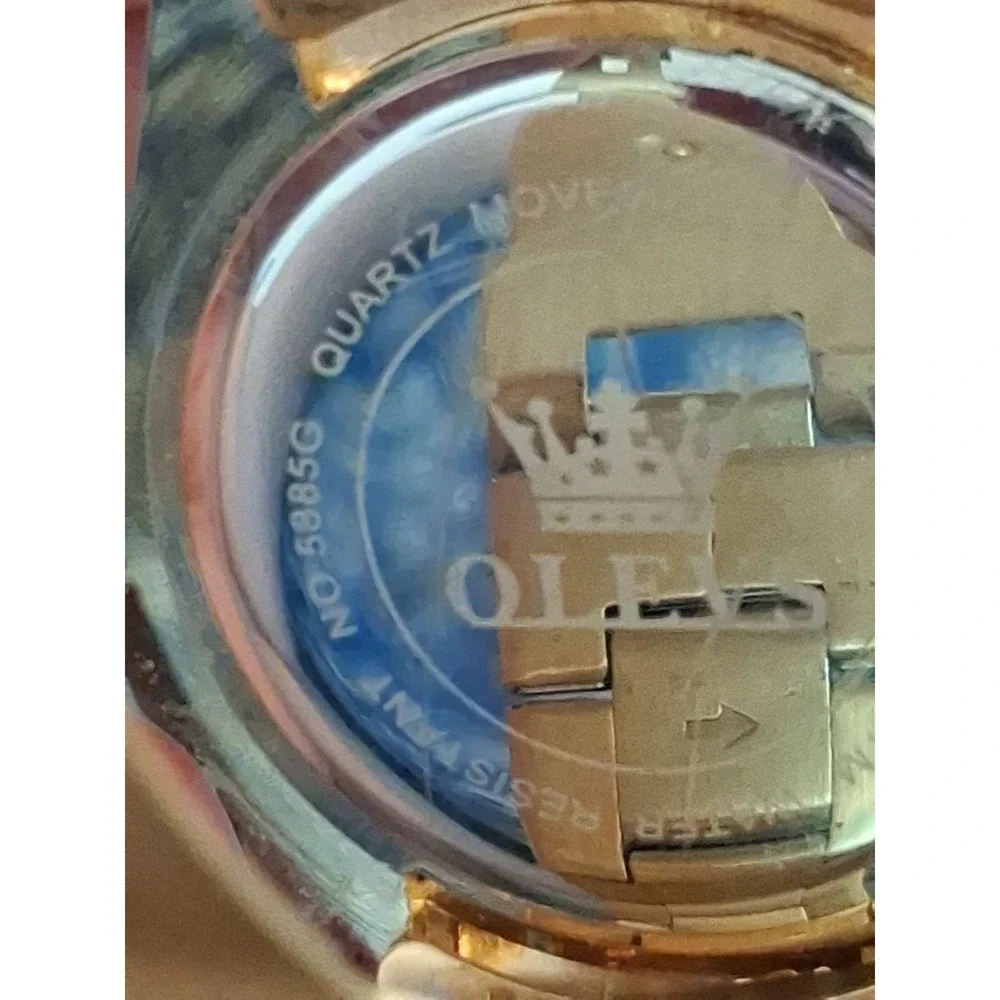 OLEVS 5885G 43mm Polished Goldtone Mens Watch,Day Indicator,Quartz Movement.